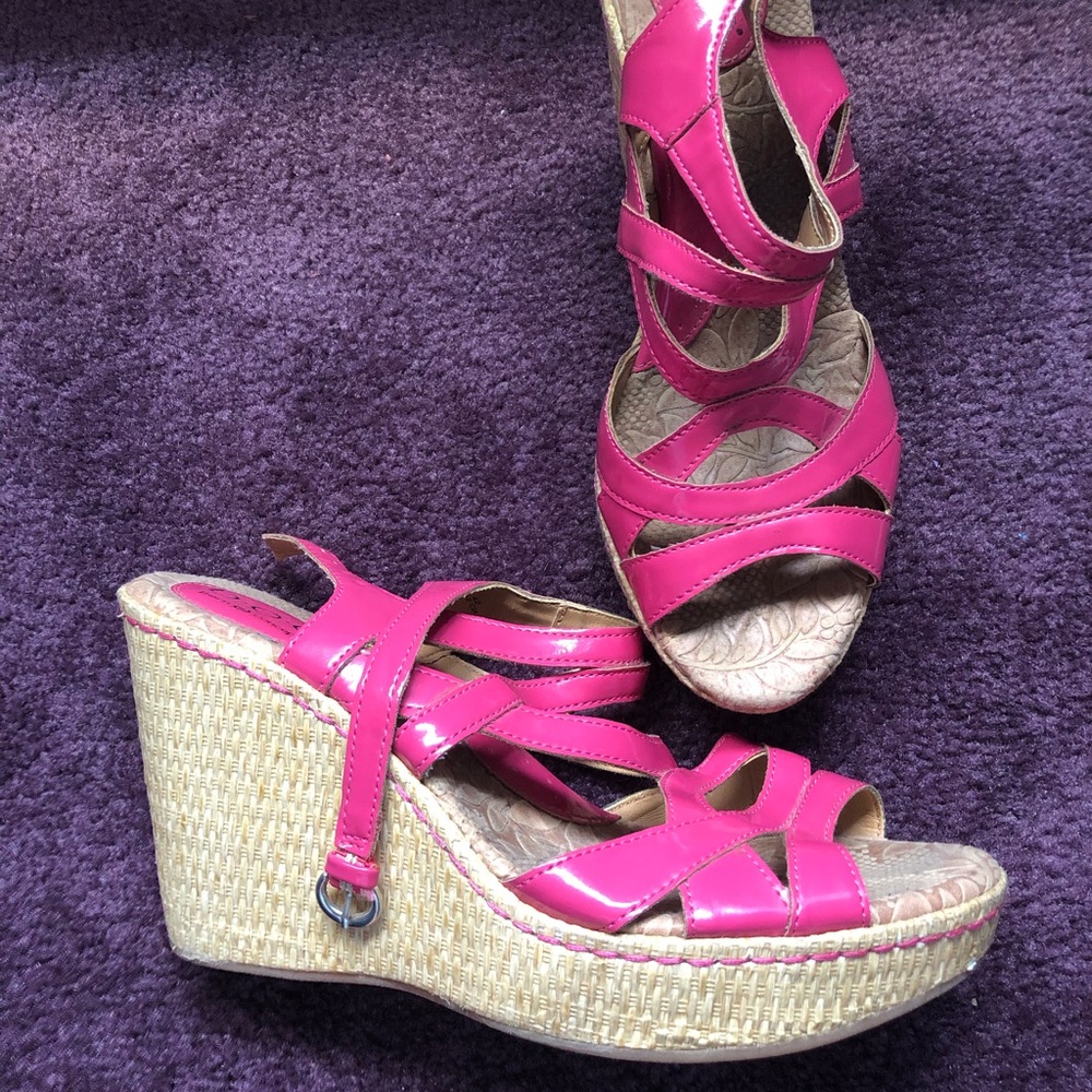 B.O.C. Women’s Wedges